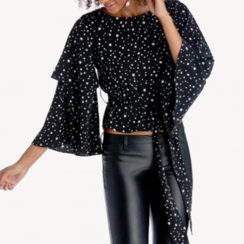 J.O.A Tie Waist Star Print Blouse